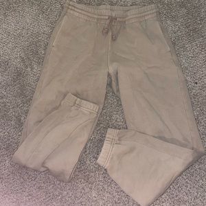TNA Aritzia Sweatpants Size M